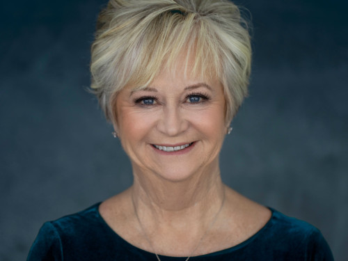 A portrait session isn’t just a gift for yourself, it’s a gift for your family,