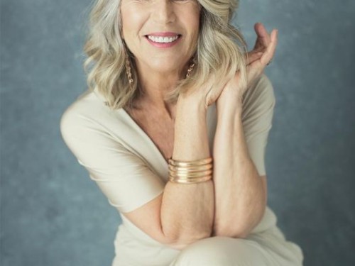 I want to thank everyone so much for taking the time to write to me! The stories