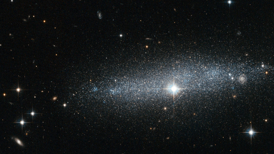 the-sparkle-of-distant-galaxies