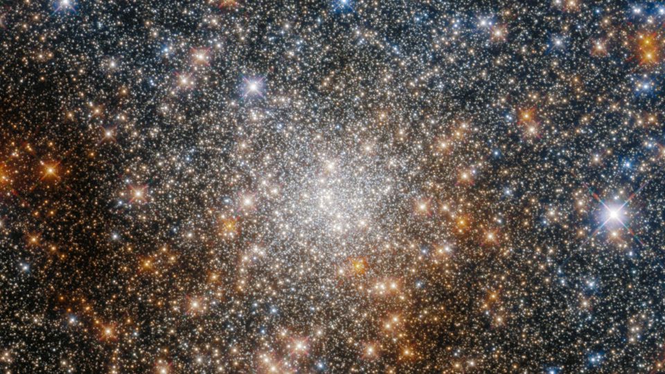 a-sea-of-stars-like-sequins