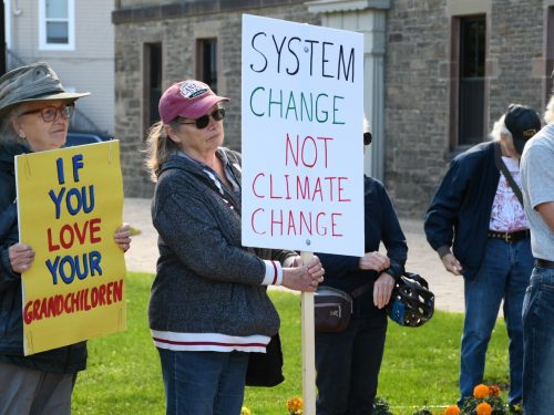 econews-—-clean-school-rides-and-voting-for-a-vibrant-future! 