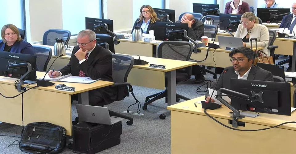 econews-—-fossil-fuel-fights,-fundy-fun-and-fresh-air-for-all