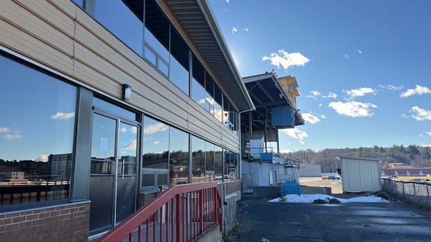 fredericton-extends-temporary-homeless-shelter-for-another-winter-|-cbc-news