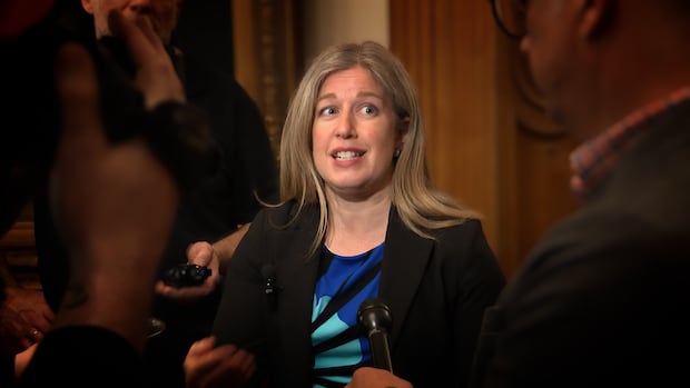 nb.-regulator-launches-review-of-soon-to-be-dead-fuel-charge-|-cbc-news