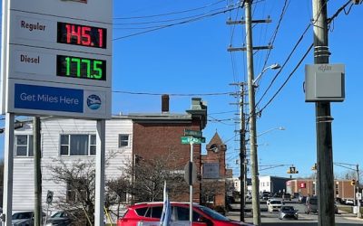 New Brunswick energy regulator cancels Holt government fuel price cuts | CBC News