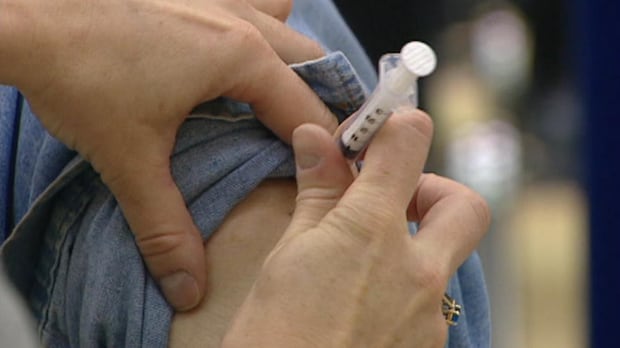 flu-shot-urged-amid-surge-in-hospitalizations,-outbreaks-|-cbc-news