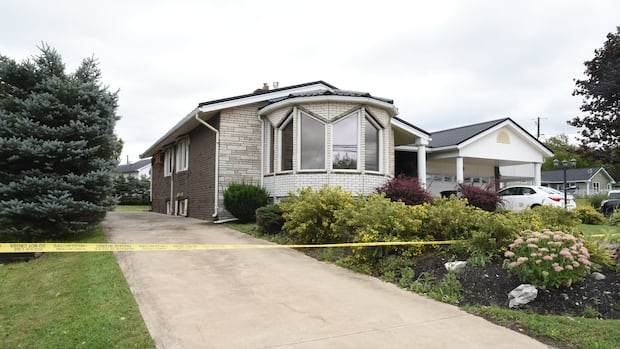 jurors-in-moncton-double-murder-trial-see-photos,-video-of-scene-|-cbc-news