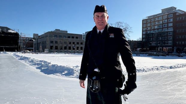 frederictonian-skaters-adorn-scottish-kilts-despite-freezing-temperatures-|-cbc-news