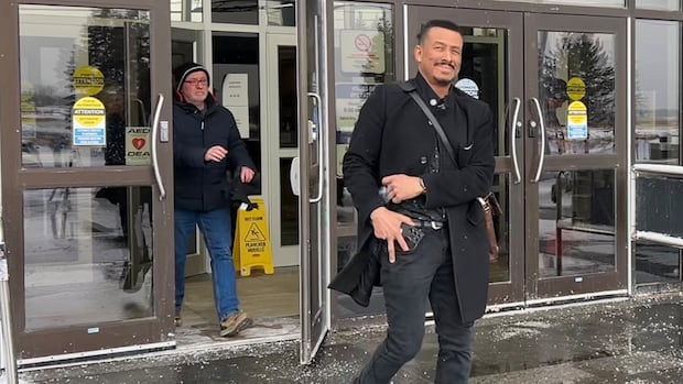 dieppe-businessman-'feared-financial-ruin'-in-deal-with-man-accused-of-fraud,-theft-|-cbc-news