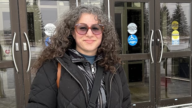 fraud-trial-witness-says-she-felt-'coerced'-by-daniel-bard,-lost-$25k-|-cbc-news