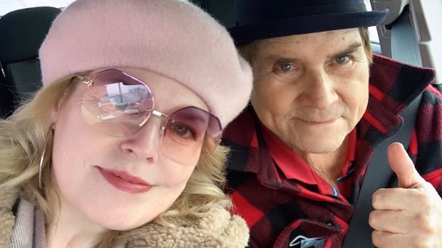 artist-draws-on-mi'kmaw-legend-to-create-logo-for-chaleur-hockey-team-|-cbc-news