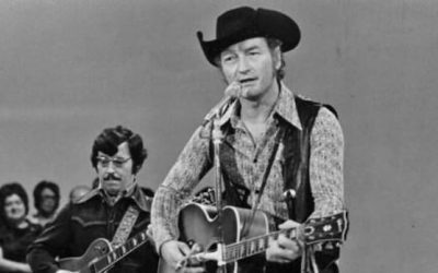 Stompin’ Tom fans push Saint John council for statue of Canadian icon | CBC News