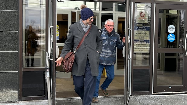 defence-presents-no-witnesses,-evidence-in-daniel-bard's-financial-crimes-trial-|-cbc-news