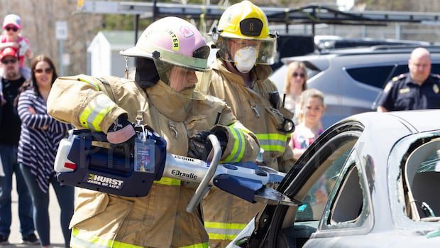 hillsborough-firefighter-starts-camp-for-teens-in-hopes-they'll-fill-gaps-in-fire-service-|-cbc-news