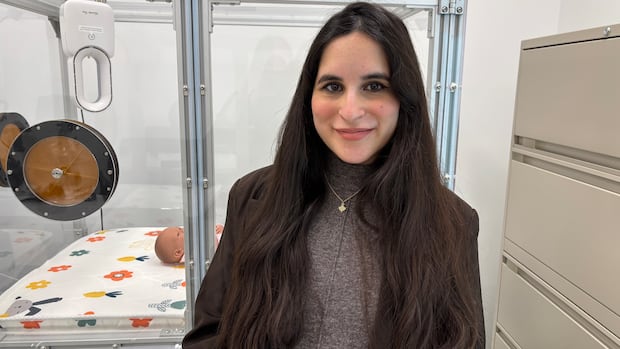 unb-lab-welcomes-canada’s-first-infant-chamber-to-measure-metabolism-|-cbc-news