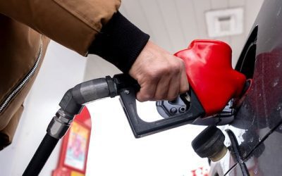 Maritimes sees gas price drop after weeks of climbing | CBC News