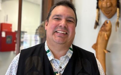 Anishinaabe writer, activist Niigaan Sinclair shares details of father’s legacy with Pabineau First Nation | CBC News