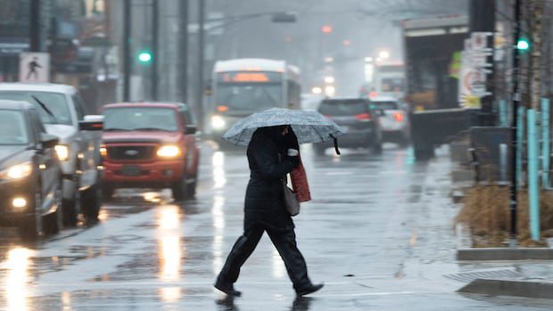 maritimes-brace-for-rain,-wind-and-possible-snow-as-storm-moves-into-region-|-cbc-news