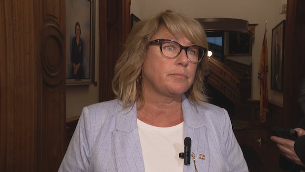 reported-55%-uptick-in-food-bank-use-prompts-calls-for-emergency-funding-|-cbc-news