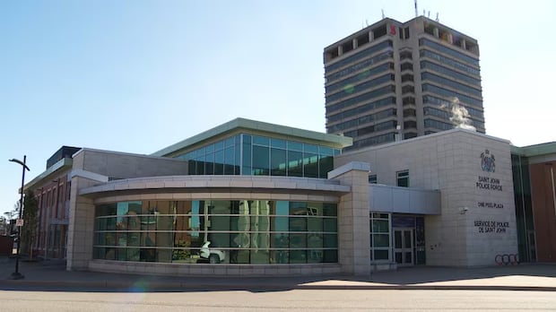 saint-john-council-votes-to-keep-police-board,-but-make-changes-to-improve-relationship-|-cbc-news