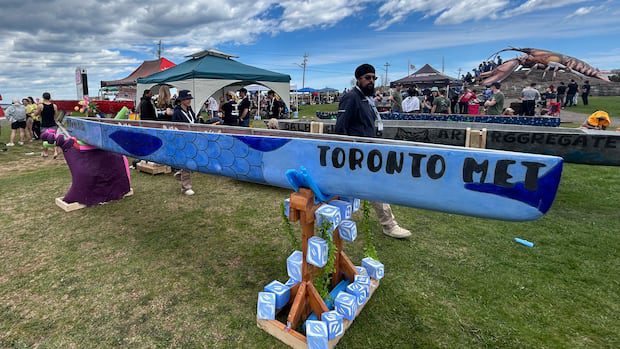 engineering-students-put-concrete-canoes-to-the-test-in-shediac-|-cbc-news