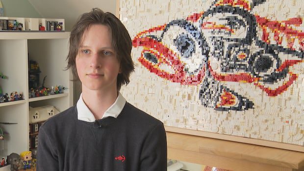 nb.-student-recreates-'iconic'-bill-reid-print-with-thousands-of-legos-|-cbc-news