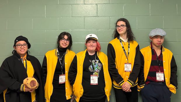 students-at-reach-for-the-top-nationals-in-moncton-chase-more-than-a-trophy-|-cbc-news
