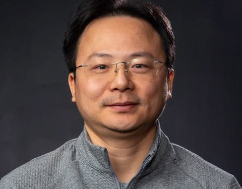 hong-yan-receives-national-and-provincial-recognition