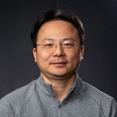 hong-yan-receives-national-and-provincial-recognition