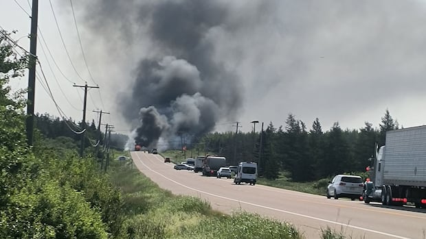 3-people-killed-in-collision-between-ambulance-and-transport-truck-near-confederation-bridge,-rcmp-say-|-cbc-news