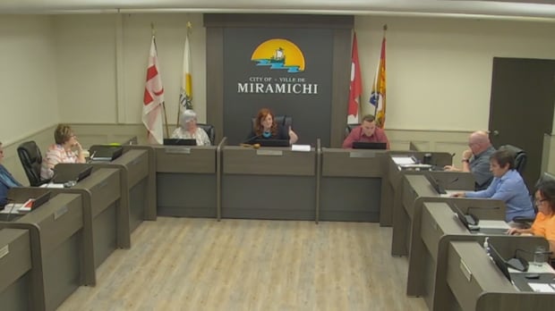miramichi-council-pauses-data-centre-bylaw-after-public-concerns-|-cbc-news