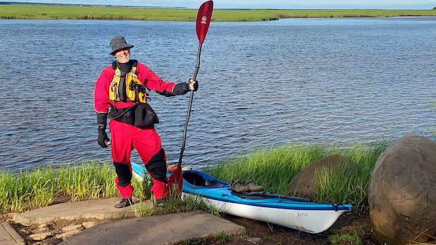 hampton-man-kayaks-around-nb.-in-31-days-|-cbc-news