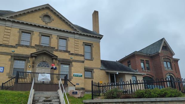 former-'drunk-tank'-at-restigouche-museum-provokes-surprising-frankness-among-visitors-|-cbc-news