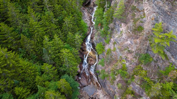 capturing-the-cascade:-exploring-some-of-new-brunswick's-hundreds-of-waterfalls-|-cbc-news