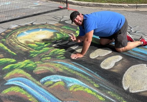 nb.-chalk-artists-bring-live-and-interactive-art-to-shediac-street-|-cbc-news