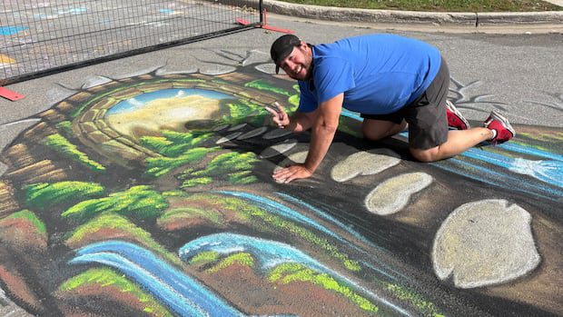 nb.-chalk-artists-bring-live-and-interactive-art-to-shediac-street-|-cbc-news