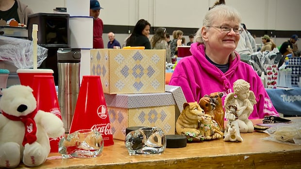 at-this-moncton-flea-market,-some-vendors-are-letting-go-of-more-than-stuff-|-cbc-news