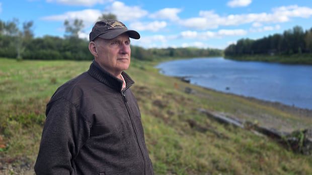 'just-plain-panic':-fears-mount-as-nb-considers-restricting-us.-hunters,-anglers-|-cbc-news