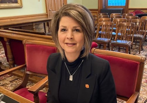 nb.-power-leaders-face-tough-questions-on-rate-hikes-|-cbc-news