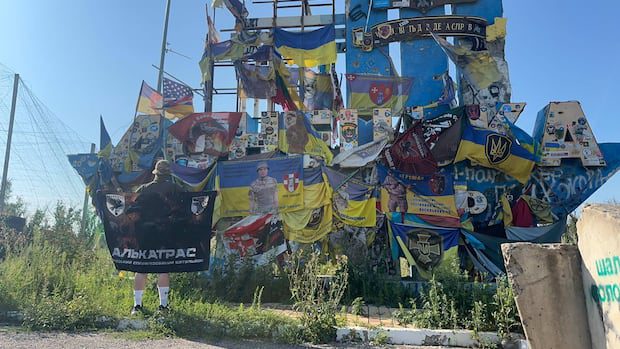why-this-fredericton-woman-is-walking-a-ukrainian-battalion-flag-across-pei.-|-cbc-news