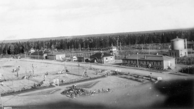 students-explore-what-life-was-like-at-nb.-internment-camp-during-ww-ii-|-cbc-news