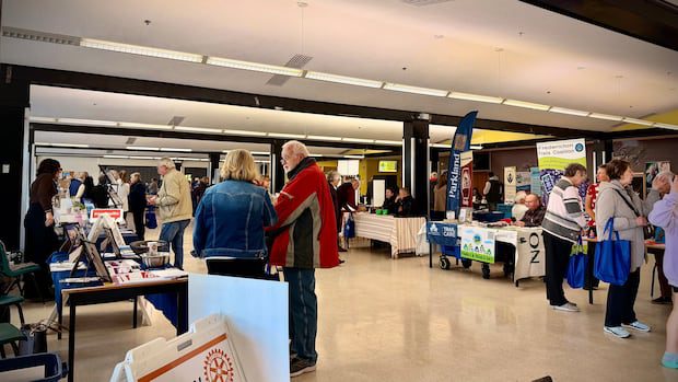 seniors'-expo-highlights-gap-in-rural-transportation-|-cbc-news