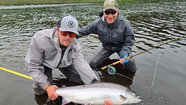 ‘our-river-is-almost-dead’:-what’s-killing-an-iconic-miramichi-fishery?-|-cbc-news