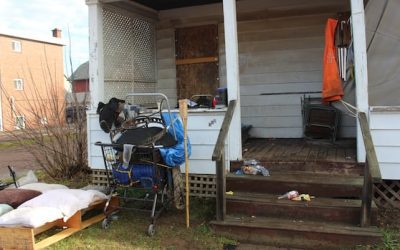 As temperatures drop, homelessness rises in 3 major N.B. cities | CBC News