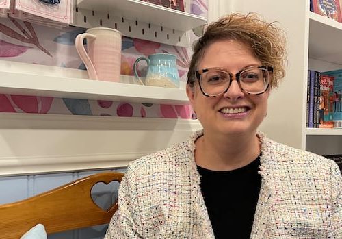 bookshop-on-wheels-hits-the-streets-of-moncton-|-cbc-news