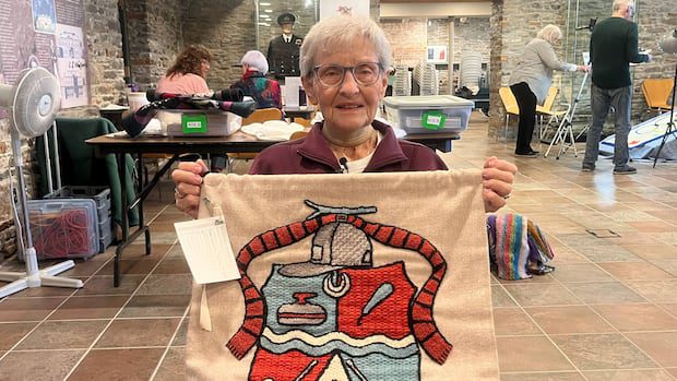 family-history-in-wool:-jean-ketch-enters-her-rugs-into-nb.-mat-registry-|-cbc-news